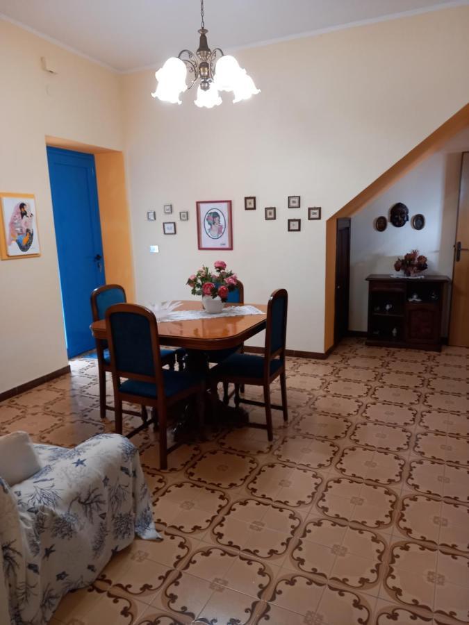 Casa Blu Oltremare Villa Sant'Antioco Luaran gambar