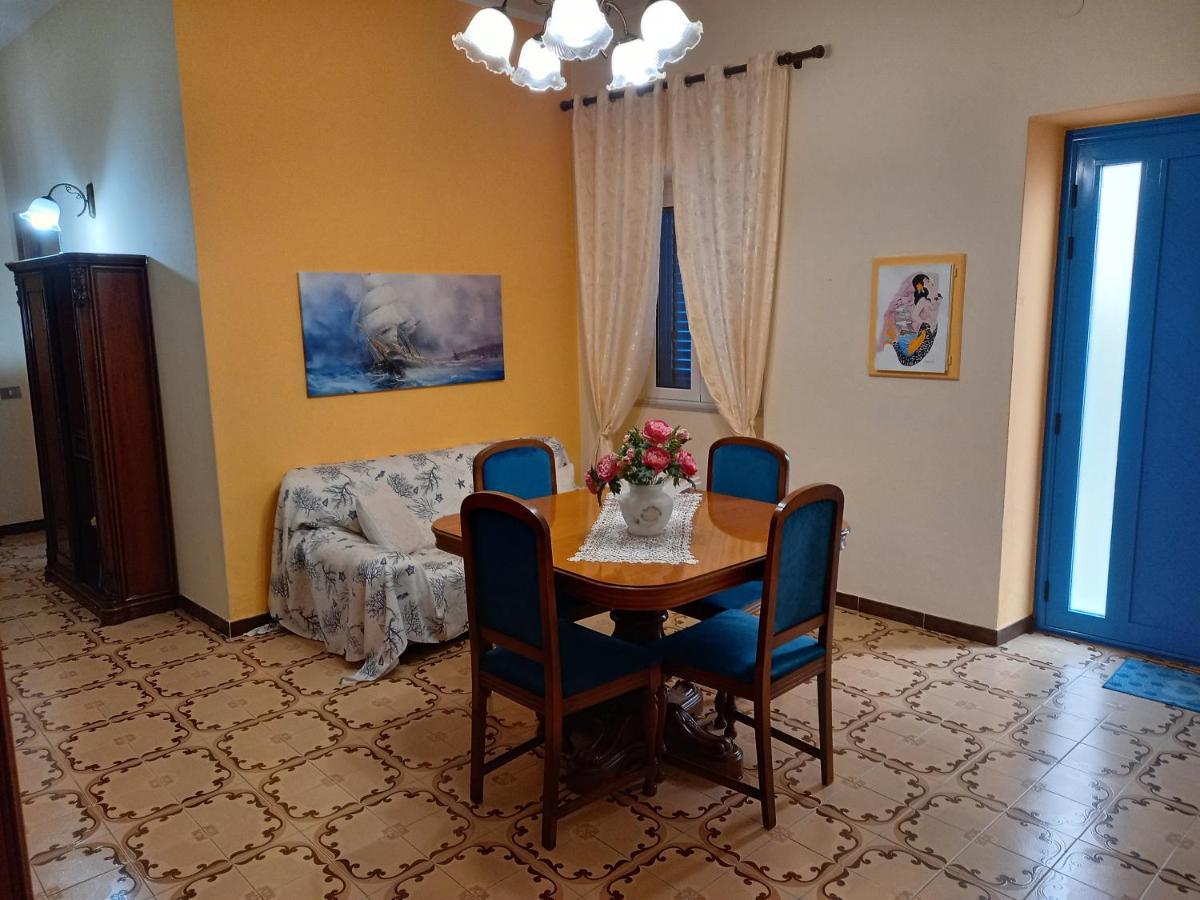 Casa Blu Oltremare Villa Sant'Antioco Luaran gambar
